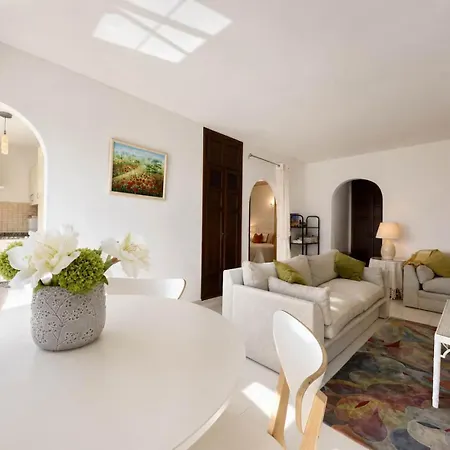 Hideaway With Shared Pool * Mijas