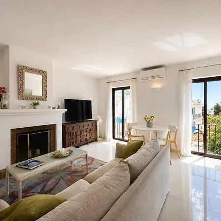 Hideaway With Shared Pool * Mijas